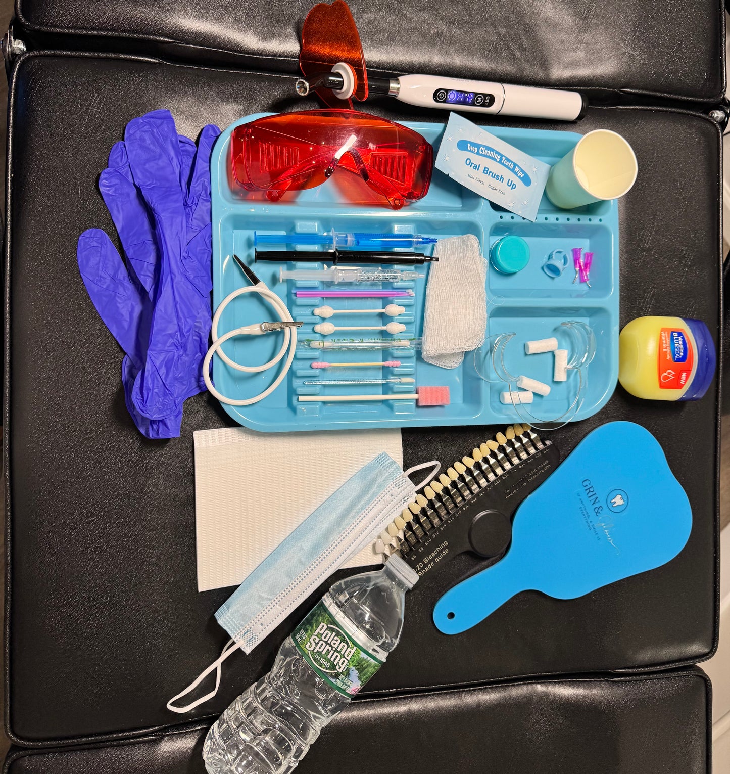 Cheek Retractor