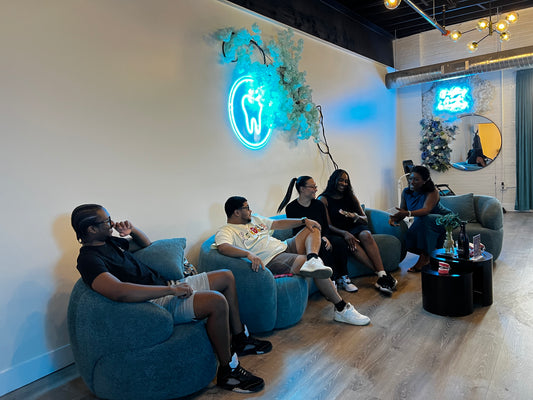Medium Glow Group (5–7 people)